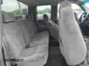 2000 GMC Sierra 1500 SLE с VIN 2GTEK19TXY1305668, выставлен на аукционе Copart как лот 60676635 с пробегом 179 906 миль миль и Списание • Salvage title. История ставок и продаж доступна на DreamBid. Изображение 10.