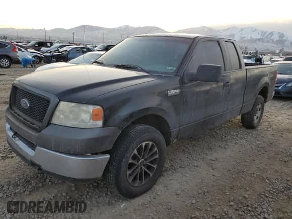 2007 Ford F-150 XLT z VIN 1FTPX14V87FB33280, wystawiony jako Copart lot #84308274 z przebiegiem 162 126 mil mil oraz Czysty tytuł • Clean title. Historia ofert i sprzedaży dostępna na DreamBid. Obrazek 1.