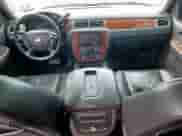 2007 Chevrolet Tahoe LTZ с VIN 1GNFC13087J360390, выставлен на аукционе Copart как лот 69802215 с пробегом 140 529 миль миль и Списание • Salvage title. История ставок и продаж доступна на DreamBid. Изображение 8.