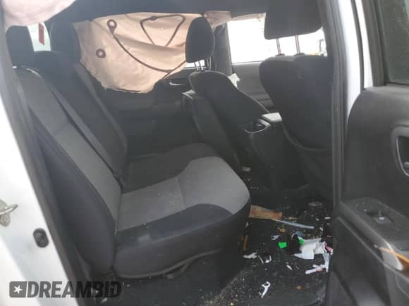 2020 Toyota Tacoma TRD Off Road с VIN 3TMCZ5AN1LM290275, выставлен на аукционе Copart как лот 81657685 с пробегом 131 128 миль миль и На запчасти • Non repairable. История ставок и продаж доступна на DreamBid. Изображение 10.