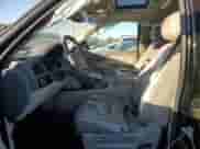 2011 Chevrolet Suburban LTZ with VIN 1GNSCKE03BR398170, listed as a Copart auction lot 87121764 with 253,247 mi miles and Salvage title. Bid and sale history available at DreamBid. Image 7.