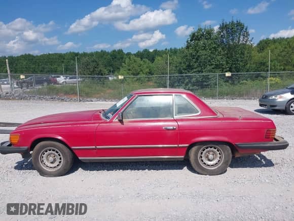 1982 Mercedes-Benz 380 SL with VIN WDBBA45A6CB019030, listed as a IAAI auction lot 42733452 with 226,413 mi miles and . Bid and sale history available at DreamBid. Image 14.