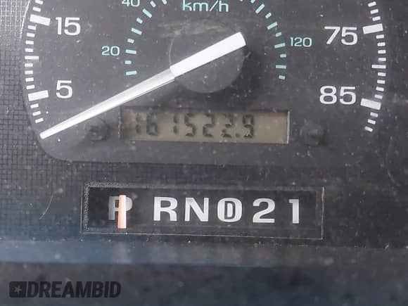 1996 Ford Econoline Cargo с VIN 1FMEE11H3THB23052, выставлен на аукционе IAAI как лот 41943008 с пробегом 161 522 миль миль и . История ставок и продаж доступна на DreamBid. Изображение 15.