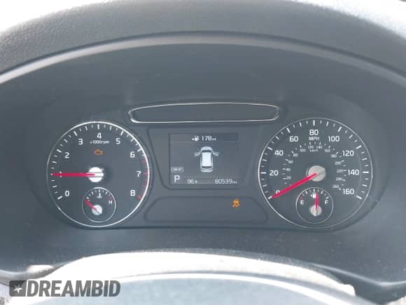 2019 Kia Sorento L с VIN 5XYPG4A39KG586690, выставлен на аукционе IAAI как лот 42816180 с пробегом 80 539 миль миль и . История ставок и продаж доступна на DreamBid. Изображение 7.