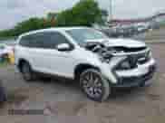 2022 Honda Pilot EX-L z VIN 5FNYF5H52NB003232, wystawiony jako IAAI lot #42341105 z przebiegiem 16 864 mil mil oraz . Historia ofert i sprzedaży dostępna na DreamBid. Obrazek 13.