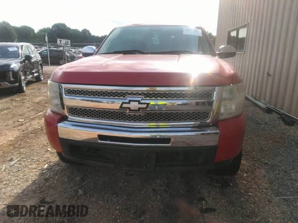 2010 Chevrolet Silverado 1500 LT with VIN 1GCSKSEA3AZ166347, listed as a IAAI auction lot 42307431 with 188,544 mi miles and . Bid and sale history available at DreamBid. Image 13.