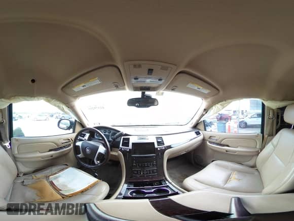 2009 Cadillac Escalade with VIN 1GYFC13249R120682, listed as a IAAI auction lot 42379255 with 151,358 mi miles and . Bid and sale history available at DreamBid. Image 19.