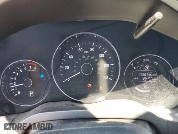 2019 Honda HR-V LX z VIN 3CZRU6H33KG707860, wystawiony jako Copart lot #69876625 z przebiegiem 98 132 mil mil oraz Szkoda całkowita • Salvage title. Historia ofert i sprzedaży dostępna na DreamBid. Obrazek 9.