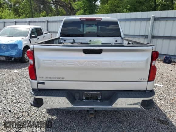 2022 Chevrolet Silverado 1500 с VIN 3GCPWEET7NG135329, выставлен на аукционе Copart как лот 51646865 с пробегом 85 864 миль миль и Списание • Salvage title. История ставок и продаж доступна на DreamBid. Изображение 6.