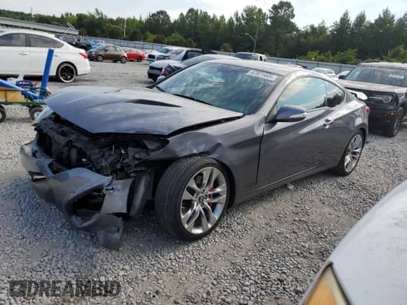 2013 Hyundai Genesis Coupe Track z VIN KMHHU6KJ8DU108697, wystawiony jako Copart lot #67871445 z przebiegiem 69 994 mil mil oraz Szkoda całkowita • Salvage title. Historia ofert i sprzedaży dostępna na DreamBid. Obrazek 1.