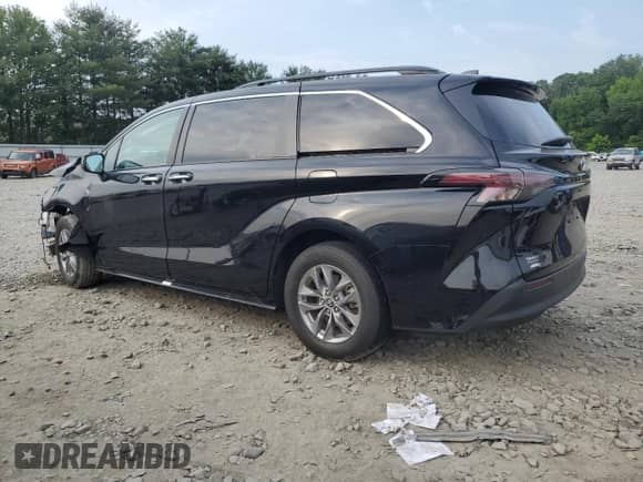 2023 Toyota Sienna XLE with VIN 5TDYSKFC1PS077039, listed as a Copart auction lot 58527195 with 45,139 mi miles and Salvage title. Bid and sale history available at DreamBid. Image 2.