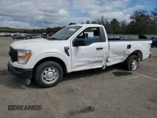 2021 Ford F-150 XL с VIN 1FTMF1CB4MKE57911, выставлен на аукционе Copart как лот 70451435 с пробегом 34 153 миль миль и Списание • Salvage title. История ставок и продаж доступна на DreamBid. Изображение 1.