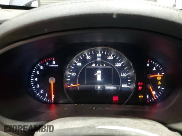 2018 Kia Sorento EX with VIN 5XYPHDA1XJG373239, listed as a Copart auction lot 44642205 with 167,820 mi miles and Clean title. Bid and sale history available at DreamBid. Image 9.