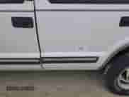 2001 Chevrolet Blazer LT z VIN 1GNDT13W11K237737, wystawiony jako Copart lot #74698664 z przebiegiem Nie podano mil oraz Szkoda całkowita • Salvage title. Historia ofert i sprzedaży dostępna na DreamBid. Obrazek 13.