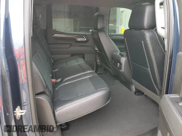 2022 Chevrolet Silverado 1500 RST z VIN 3GCUDEET1NG665210, wystawiony jako Copart lot #59168575 z przebiegiem 45 358 mil mil oraz Szkoda całkowita • Salvage title. Historia ofert i sprzedaży dostępna na DreamBid. Obrazek 10.