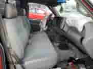 1997 GMC Sierra 1500 с VIN 1GTEK14R4VZ505752, выставлен на аукционе Copart как лот 44339945 с пробегом 223 725 миль миль и Списание • Salvage title. История ставок и продаж доступна на DreamBid. Изображение 7.