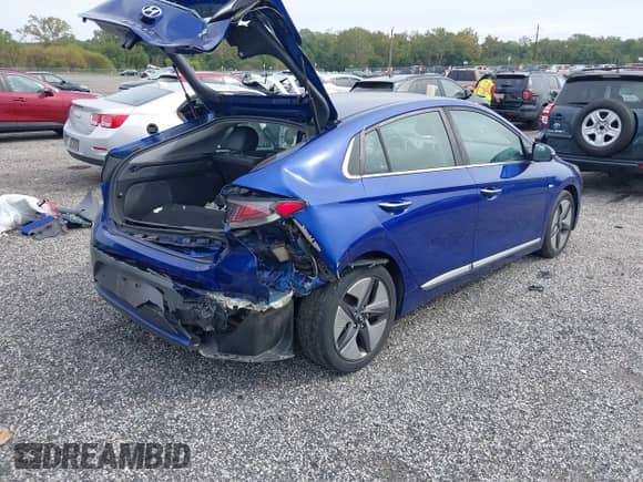 2020 Hyundai Ioniq Limited с VIN KMHC05LC3LU215803, выставлен на аукционе IAAI как лот 43333838 с пробегом 42 351 миль миль и . История ставок и продаж доступна на DreamBid. Изображение 4.