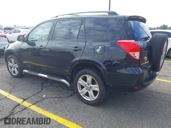 2006 Toyota RAV4 Sport with VIN JTMZK32V865004367, listed as a IAAI auction lot 43260833 with 265,419 mi miles and . Bid and sale history available at DreamBid. Image 3.