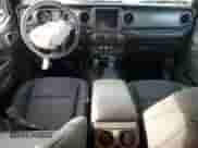 2021 Jeep Wrangler Unlimited Sport Altitude с VIN 1C4HJXDG0MW856658, выставлен на аукционе Copart как лот 86251414 с пробегом 30 579 миль миль и Списание • Salvage title. История ставок и продаж доступна на DreamBid. Изображение 8.