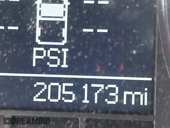 2011 Ram 1500 SLT z VIN 1D7RB1CT3BS539786, wystawiony jako IAAI lot #43336564 z przebiegiem 205 173 mil mil oraz . Historia ofert i sprzedaży dostępna na DreamBid. Obrazek 15.