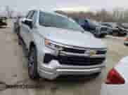 2022 Chevrolet Silverado 1500 LT z VIN 3GCUDDET3NG581819, wystawiony jako Copart lot #76765613 z przebiegiem 33 917 mil mil oraz . Historia ofert i sprzedaży dostępna na DreamBid. Obrazek 5.