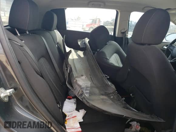 2012 Chevrolet Sonic LT z VIN 1G1JD6SH4C4231312, wystawiony jako Copart lot #43200445 z przebiegiem 94 655 mil mil oraz Szkoda całkowita • Salvage title. Historia ofert i sprzedaży dostępna na DreamBid. Obrazek 10.