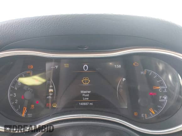 2017 Jeep Grand Cherokee Limited z VIN 1C4RJFBG3HC918482, wystawiony jako IAAI lot #43386848 z przebiegiem 140 937 mil mil oraz . Historia ofert i sprzedaży dostępna na DreamBid. Obrazek 7.