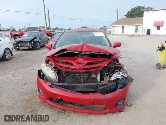 2011 Toyota Corolla S с VIN 2T1BU4EE9BC700195, выставлен на аукционе IAAI как лот 43244780 с пробегом 152 945 миль миль и . История ставок и продаж доступна на DreamBid. Изображение 12.
