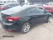 2020 Hyundai Elantra SEL z VIN KMHD84LF8LU957292, wystawiony jako IAAI lot #42871134 z przebiegiem 97 061 mil mil oraz . Historia ofert i sprzedaży dostępna na DreamBid. Obrazek 4.