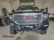 2016 GMC Sierra 1500 Denali z VIN 3GTU2PEJ6GG144177, wystawiony jako Copart lot #62304795 z przebiegiem 197 675 mil mil oraz Czysty tytuł • Clean title. Historia ofert i sprzedaży dostępna na DreamBid. Obrazek 5.