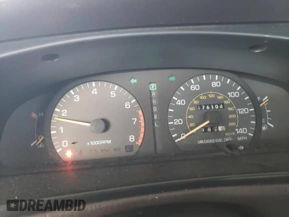 1992 Toyota Camry z VIN JT2VK12E3N0015025, wystawiony jako Copart lot #55521815 z przebiegiem 176 104 mil mil oraz Szkoda całkowita • Salvage title. Historia ofert i sprzedaży dostępna na DreamBid. Obrazek 9.