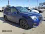 2023 Subaru Forester Special Sports z VIN JF2SKAJCXPH511214, wystawiony jako Copart lot #71901215 z przebiegiem 6 265 mil mil oraz Szkoda całkowita • Salvage title. Historia ofert i sprzedaży dostępna na DreamBid. Obrazek 4.