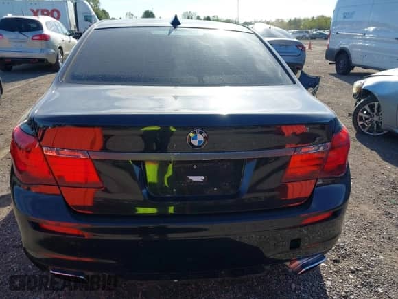 2014 BMW 7 Series 740Li with VIN WBAYE4C52ED138168, listed as a IAAI auction lot 43483619 with 109,048 mi miles and . Bid and sale history available at DreamBid. Image 17.