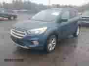 2018 Ford Escape SE с VIN 1FMCU9GD0JUA32130, выставлен на аукционе IAAI как лот 43440122 с пробегом 100 521 миль миль и . История ставок и продаж доступна на DreamBid. Изображение 2.