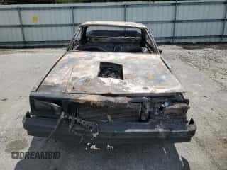1978 Chevrolet El Camino z VIN 1W80L8Z434291, wystawiony jako Copart lot #69253624 z przebiegiem Nie podano mil oraz Nie do naprawy • Non repairable. Historia ofert i sprzedaży dostępna na DreamBid. Obrazek 5.