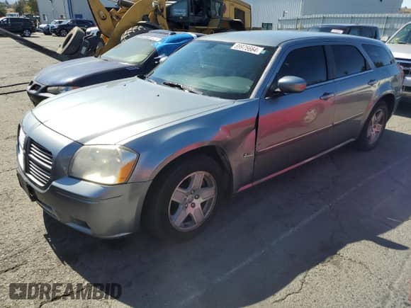 2007 Dodge Magnum with VIN 2D4FV47VX7H705210, listed as a Copart auction lot 69976664 with Not provided miles and Salvage title. Bid and sale history available at DreamBid. Image 1.