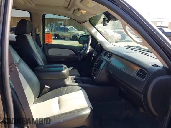 2007 Chevrolet Tahoe LT с VIN 1GNFK13097R401940, выставлен на аукционе IAAI как лот 42557177 с пробегом 194 297 миль миль и . История ставок и продаж доступна на DreamBid. Изображение 5.