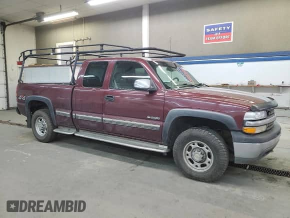 2000 Chevrolet Silverado 2500 LS с VIN 1GCGK29U2YE275751, выставлен на аукционе Copart как лот 82468044 с пробегом 169 643 миль миль и Чистый • Clean title. История ставок и продаж доступна на DreamBid. Изображение 4.