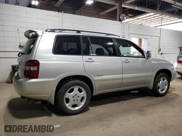 2006 Toyota Highlander Sport z VIN JTEEP21AX60185716, wystawiony jako Copart lot #90733825 z przebiegiem 239 910 mil mil oraz Czysty tytuł • Clean title. Historia ofert i sprzedaży dostępna na DreamBid. Obrazek 3.