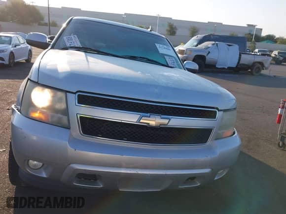 2010 Chevrolet Tahoe LT с VIN 1GNMCBE30AR141582, выставлен на аукционе IAAI как лот 42749080 с пробегом 153 535 миль миль и . История ставок и продаж доступна на DreamBid. Изображение 13.