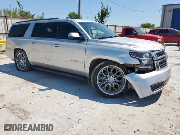 2019 Chevrolet Suburban LT z VIN 1GNSKHKC8KR202552, wystawiony jako Copart lot #71309685 z przebiegiem 170 592 mil mil oraz Szkoda całkowita • Salvage title. Historia ofert i sprzedaży dostępna na DreamBid. Obrazek 4.