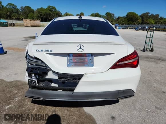 2019 Mercedes-Benz CLA 250 with VIN WDDSJ4EB7KN752085, listed as a Copart auction lot 90521005 with 31,846 mi miles and Salvage title. Bid and sale history available at DreamBid. Image 6.