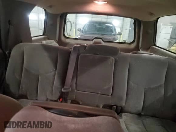 2004 Chevrolet Tahoe LS с VIN 1GNEK13V44R111575, выставлен на аукционе Copart как лот 50746305 с пробегом 248 757 миль миль и Чистый • Clean title. История ставок и продаж доступна на DreamBid. Изображение 10.