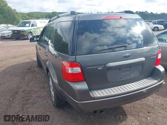 2005 Ford Freestyle Limited с VIN 1FMDK061X5GA62074, выставлен на аукционе IAAI как лот 42755880 с пробегом 158 345 миль миль и . История ставок и продаж доступна на DreamBid. Изображение 3.