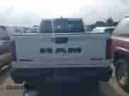 2025 Ram 1500 Rebel z VIN 1C6SRFLP1SN576994, wystawiony jako IAAI lot #42767833 z przebiegiem 26 955 mil mil oraz . Historia ofert i sprzedaży dostępna na DreamBid. Obrazek 16.