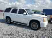 2002 Cadillac Escalade с VIN 1GYEK63N42R132049, выставлен на аукционе Copart как лот 57876755 с пробегом 143 979 миль миль и Списание • Salvage title. История ставок и продаж доступна на DreamBid. Изображение 4.
