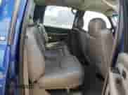 2003 Chevrolet Silverado 2500HD LS с VIN 1GCHK23U53F220629, выставлен на аукционе Copart как лот 80207915 с пробегом 165 895 миль миль и Списание • Salvage title. История ставок и продаж доступна на DreamBid. Изображение 10.