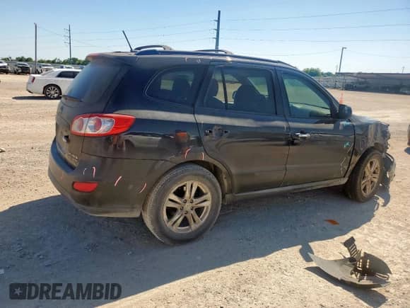 2011 Hyundai Santa Fe Limited with VIN 5XYZK4AG7BG024443, listed as a Copart auction lot 64690235 with 263,805 mi miles and Salvage title. Bid and sale history available at DreamBid. Image 3.