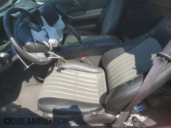 2002 Chevrolet Camaro Police Police с VIN 2G1FP22GX22108924, выставлен на аукционе Copart как лот 50046634 с пробегом Не указан миль и Списание • Salvage title. История ставок и продаж доступна на DreamBid. Изображение 7.