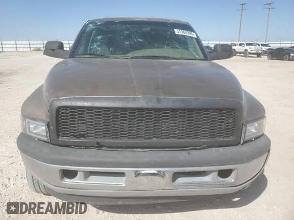 2000 Dodge 2500 z VIN 1B7KC2369YJ167684, wystawiony jako Copart lot #51384395 z przebiegiem 377 933 mil mil oraz Czysty tytuł • Clean title. Historia ofert i sprzedaży dostępna na DreamBid. Obrazek 5.